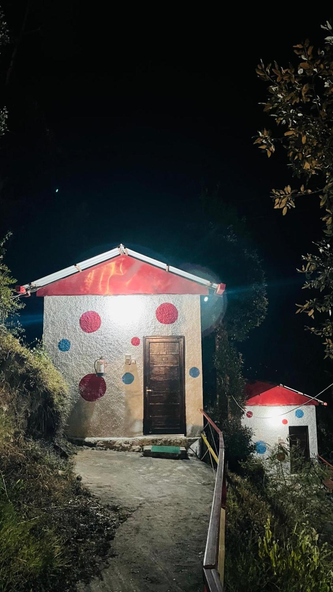Dev Bhoomi Resort 卡纳塔尔 外观 照片
